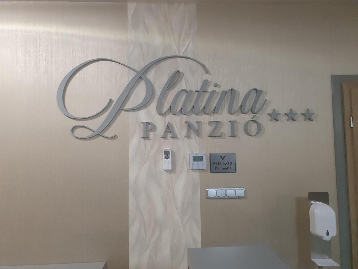 Platina Panzio*** Bed & Breakfast Újhartyán Dış mekan fotoğraf
