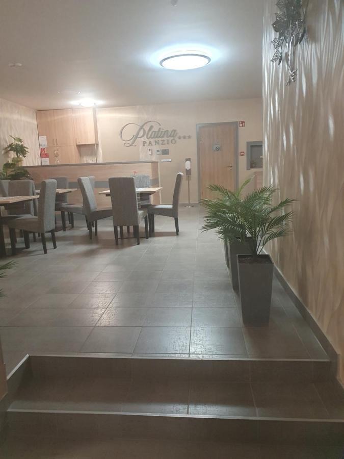 Platina Panzio*** Bed & Breakfast Újhartyán Dış mekan fotoğraf
