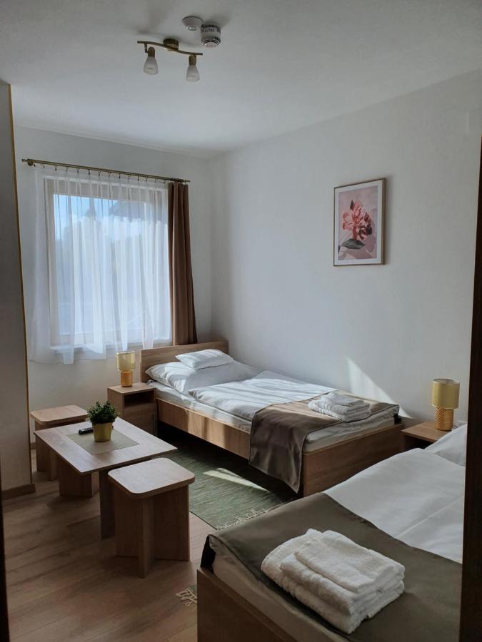 Platina Panzio*** Bed & Breakfast Újhartyán Dış mekan fotoğraf